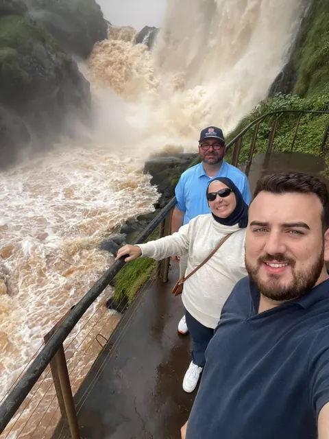 Clientes em tour com a Passeios Foz Receptivo